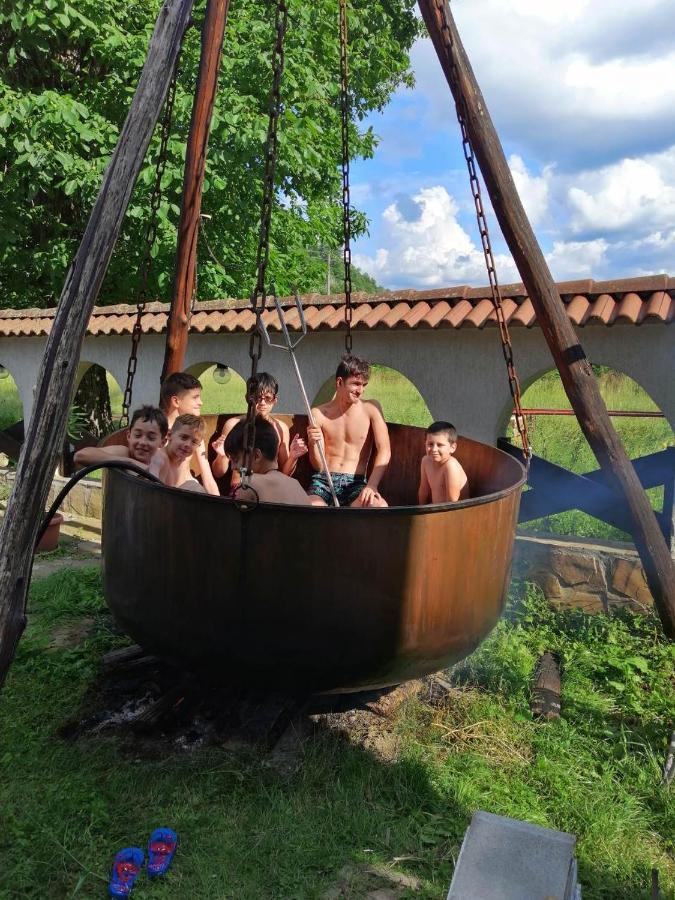 Family Hotel Virgin Ribarica Zewnętrze zdjęcie