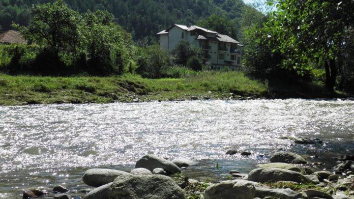 Family Hotel Virgin Ribarica Zewnętrze zdjęcie